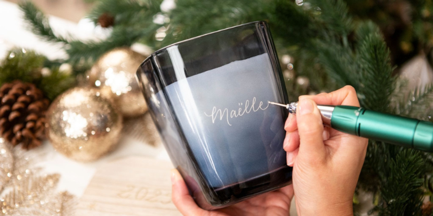 Gravure offerte les mercredis de décembre en magasin  !