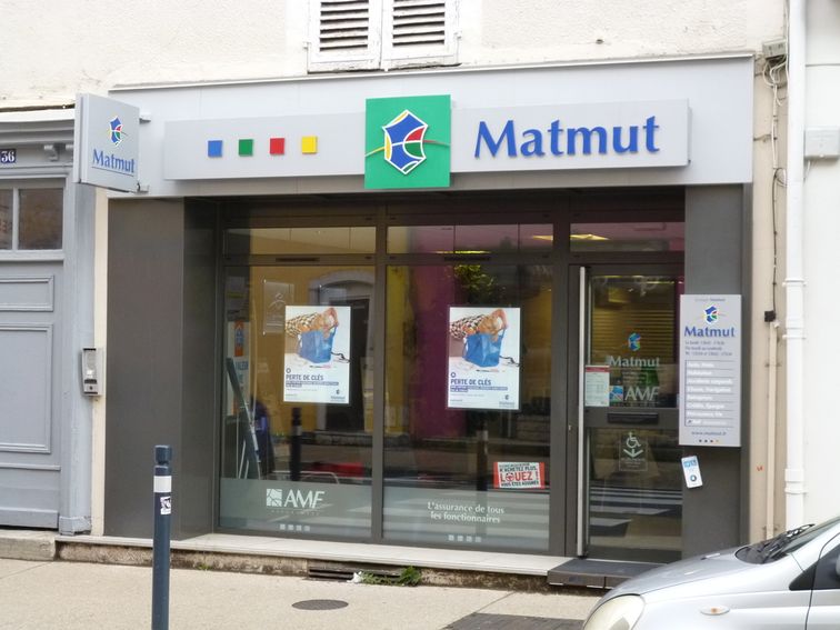 Devanture agence Matmut Lons-le-Saunier 36 Rue Lecourbe