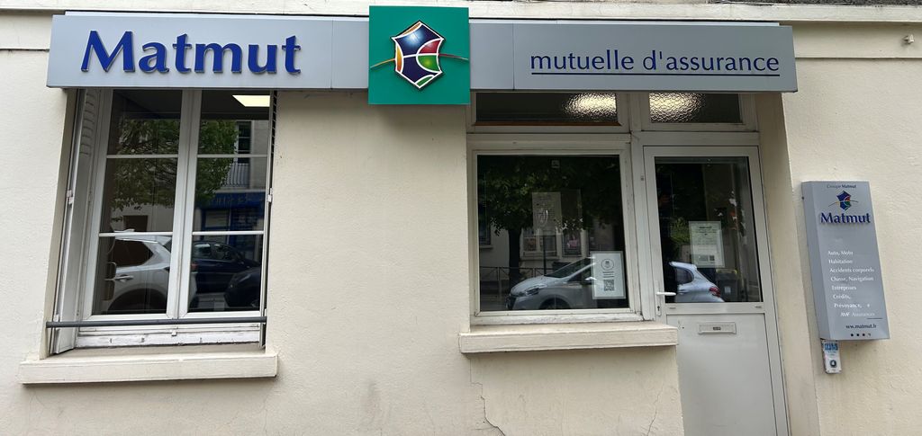 Devanture agence Matmut Étampes 5 Bis Avenue de la Libération