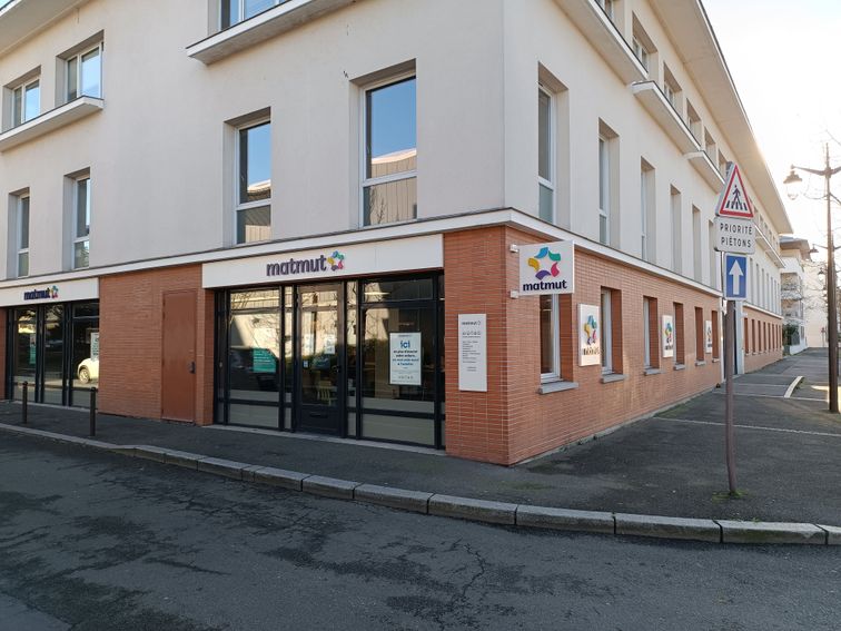 Devanture agence Matmut Mantes-la-Jolie 1 Rue de Champagne