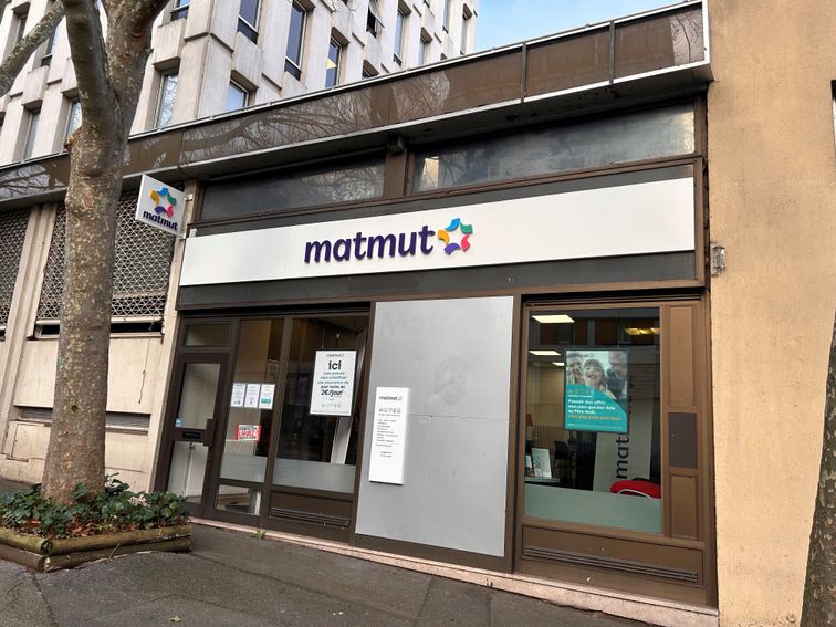 Devanture agence Matmut Sèvres 6 Avenue de l'Europe