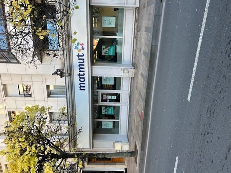 Devanture agence Matmut Puteaux 31 Boulevard Richard Wallace