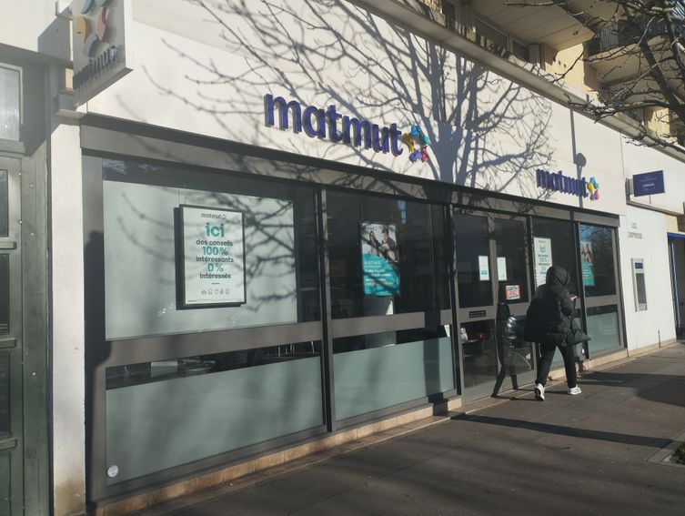 Devanture agence Matmut Vitry-sur-Seine 8 Avenue Henri Barbusse
