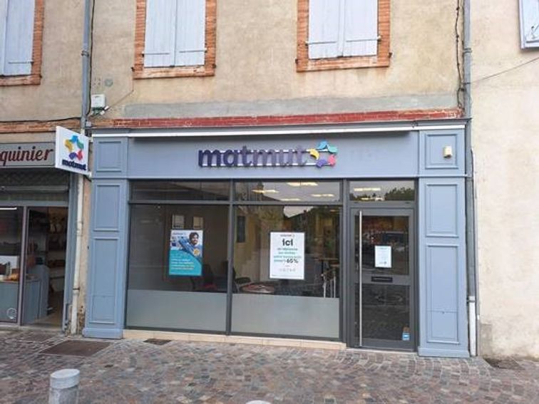 Devanture agence Matmut Moissac 6 Place Des Récollets