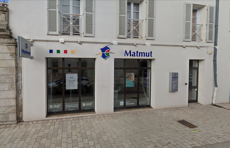 Devanture agence Matmut La Rochelle 1/3 Rue Saint-Louis