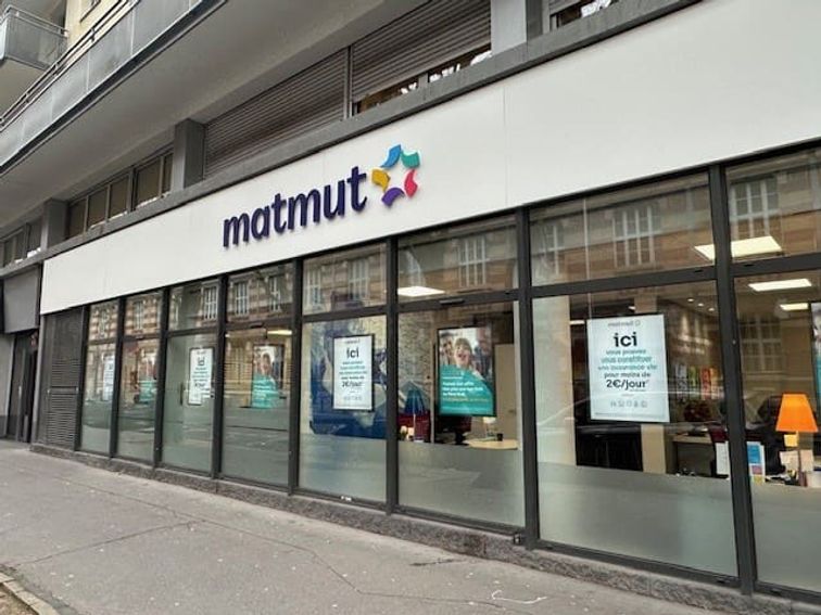 Devanture agence Matmut Paris 129 Rue Manin