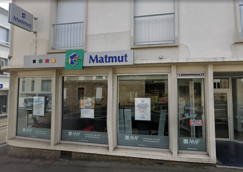 Devanture agence Matmut Fougères 10 Rue Charles Malard