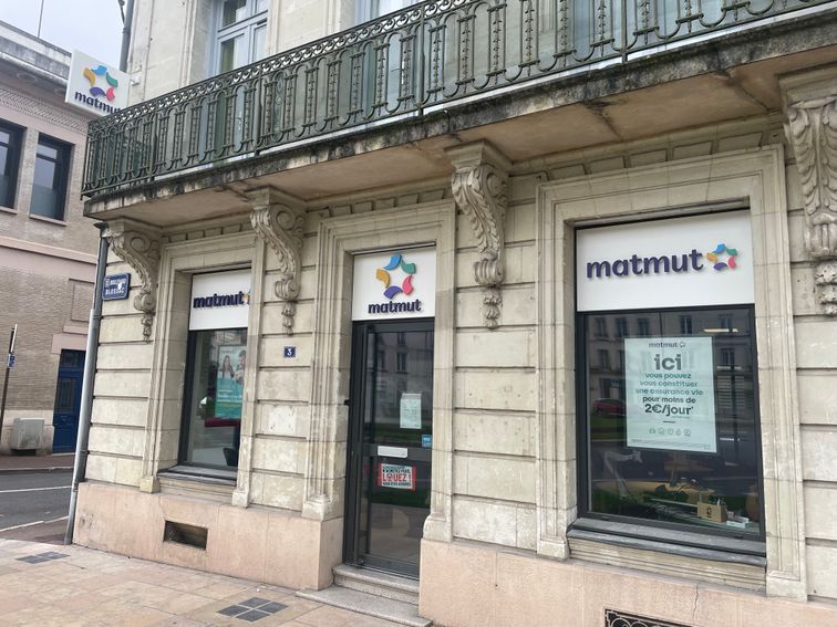 Devanture agence Matmut Châtellerault 3 Boulevard Blossac