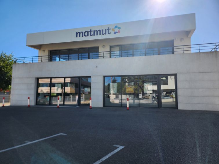 e0d40435-f865-4c83-8388-1c2209f6ceb6