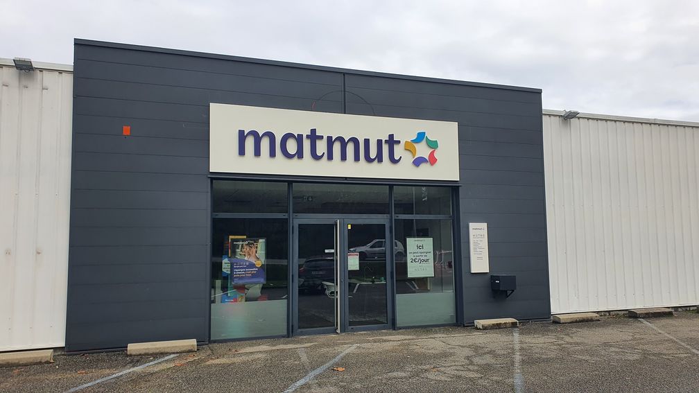 Devanture agence Matmut Privas 9515 Avenue du Stade