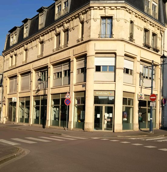 Devanture agence Matmut Soissons 2 Rue de Jaulzy