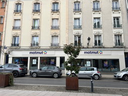 Devanture agence Matmut Château-Thierry 2 Rue du Général de Gaulle