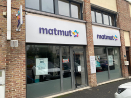 Devanture agence Matmut Laon 7 Rue Roger Salengro