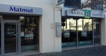 Devanture agence Matmut Pont-Audemer 5 Place Louis Gillain