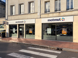 Devanture agence Matmut Bolbec 22-23 Place Charles de Gaulle