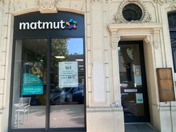 Devanture agence Matmut Narbonne 4 Boulevard Frédéric Mistral