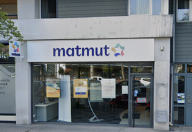 Devanture agence Matmut Échirolles 30 Avenue du 8 Mai 1945