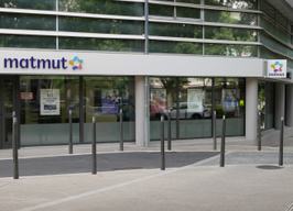 Devanture agence Matmut Nîmes 59 Avenue Jean Jaurès