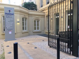 Devanture agence Matmut Marseille 2 rue des Héros