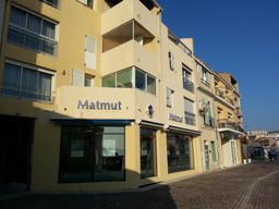 Devanture agence Matmut Martigues 6 Bis Quai Kleber