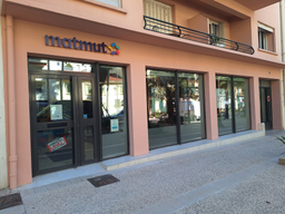 Devanture agence Matmut Hyères 43 Avenue Gambetta