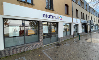 Devanture agence Matmut Orsay 39/41 Boulevard Dubreuil