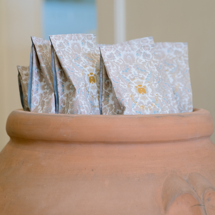 49afc721-40fb-43f3-9f74-2d5c319fbea8