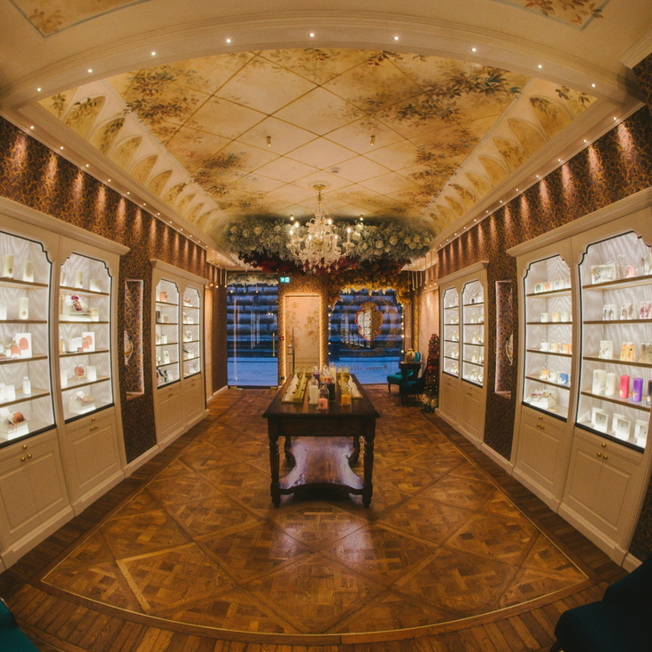 7012b3fb-f244-44fa-b316-cbe09dc1bd25