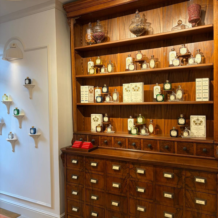 2d9bddd9-c858-42b6-b040-9f7564cc6575