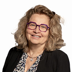 Mme Valerie Somlette, votre Opticien Atol à Uzes