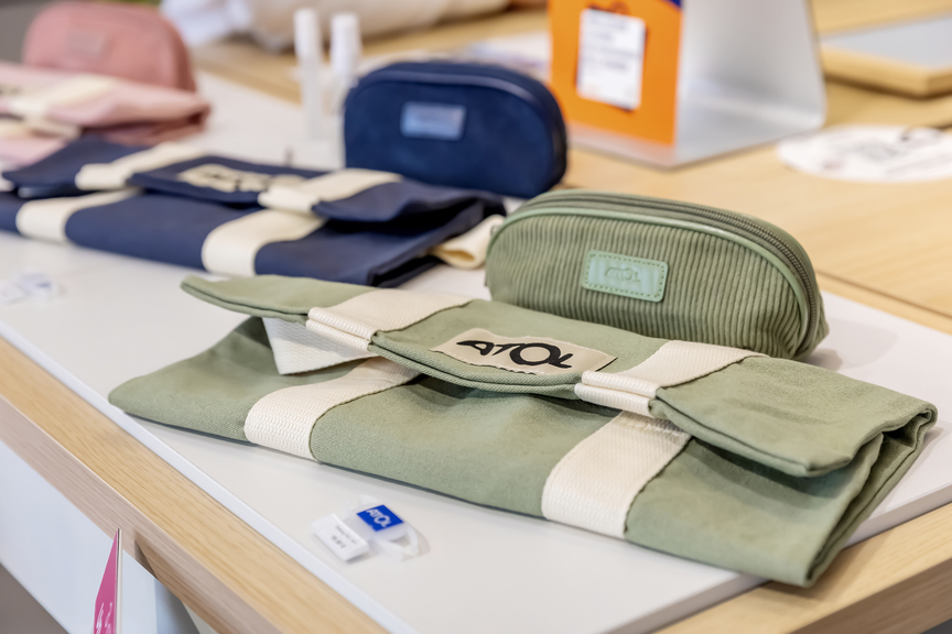 ac64f431-1b59-4075-bdc9-656359ce205d