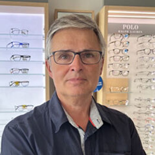 M. Frederic Carel, votre opticien Atol à Vernon - Rue Charles Joseph Riquier