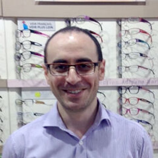 M. Olivier Marx, votre Opticien Atol à Paris