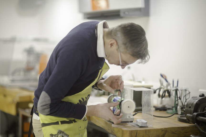 c54517b1-aa6f-44f4-a96a-379aaa03f3e9