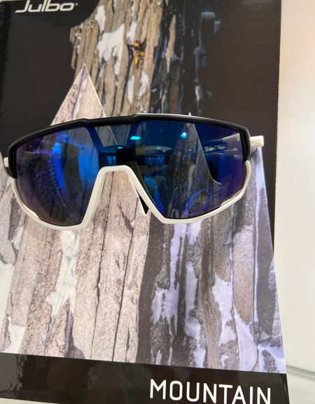 28b04e25-955b-4641-a299-1c9422e09e64