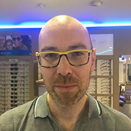 M. Pierre arthur Teste d'armand, votre Opticien Atol à Saint jean en royans