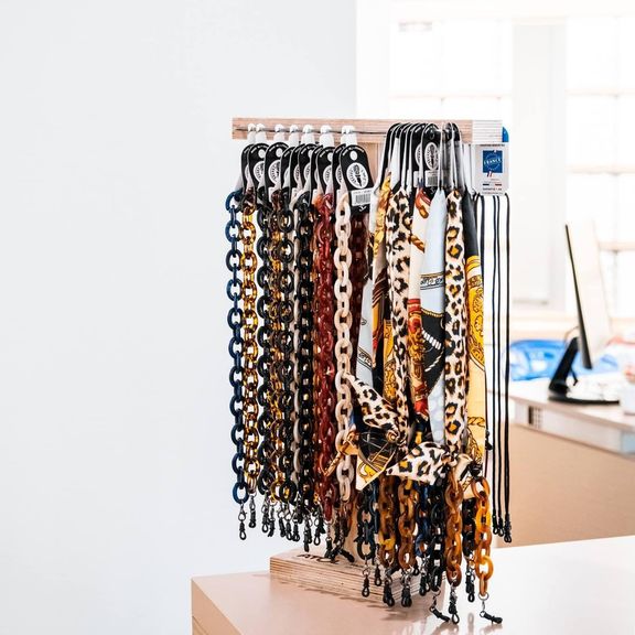 c54950b6-b1cb-4b07-b01e-7494fb17ead2