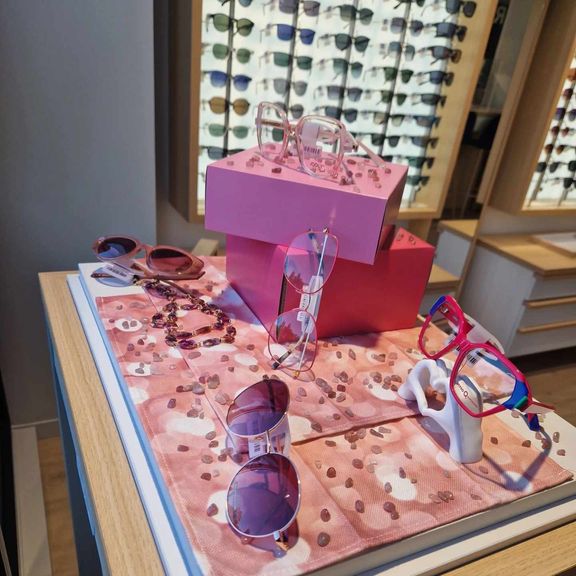 tFEMb2UO3oBvD_fU2sAs_KZvjIM77_JIZu3cHXgBFhU6T_SsprgQIByGXhZJ0eB8wrvFdehhHXn52BEZ9A=s0