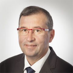 M. Henri Echegut, votre Opticien Atol à Vals pres le puy