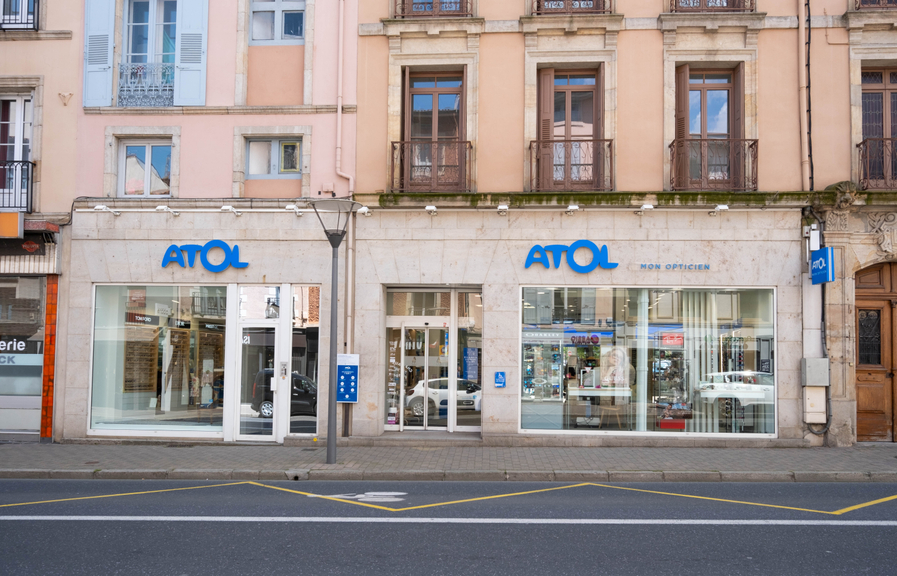 6c706ec9-39e4-40e8-b64b-de60f8113512