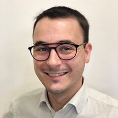 M. Charles Cayla, votre Opticien Atol à Lescar