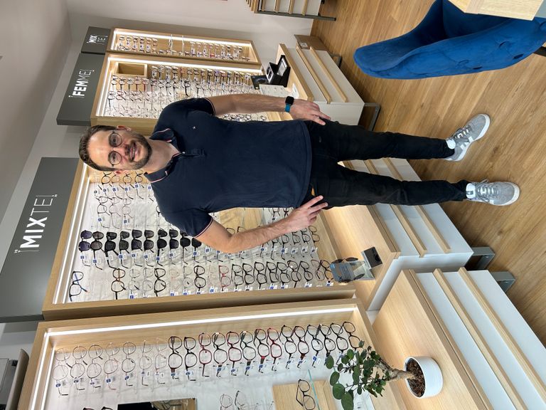 b8ee96a0-ecfa-436f-9731-23c303873ba1