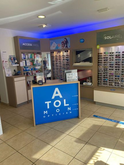 61615830790000519a6a8b18_os