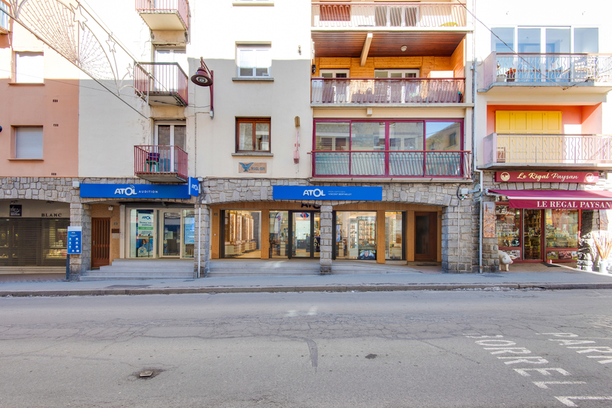 52bd56b8-8558-4601-aa66-f7a3c96044ff