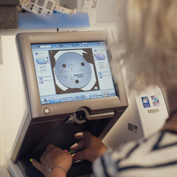 3d2c2038-9008-40b1-bbd4-0a0f6e0fb3e5