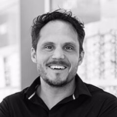 M. Victor Helfenbein, votre Opticien Atol à St andre de la roche