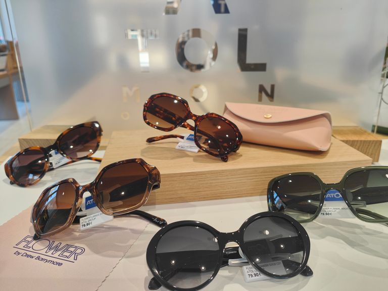 4eda894d-cb77-4d63-81fa-5334213a1199