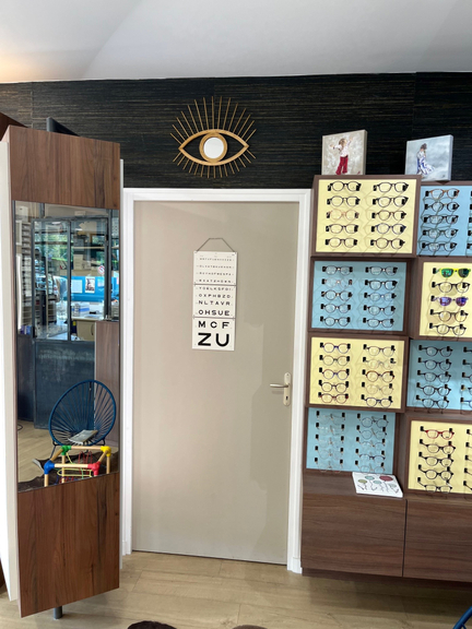 d6a1a230-5c42-4a22-8676-404f54efbe81