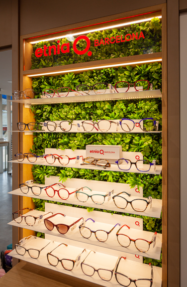 97c7c665-d554-452c-9325-b5d417fa93d0