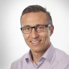 M. Robert Yapp, votre Opticien Atol à Marseille